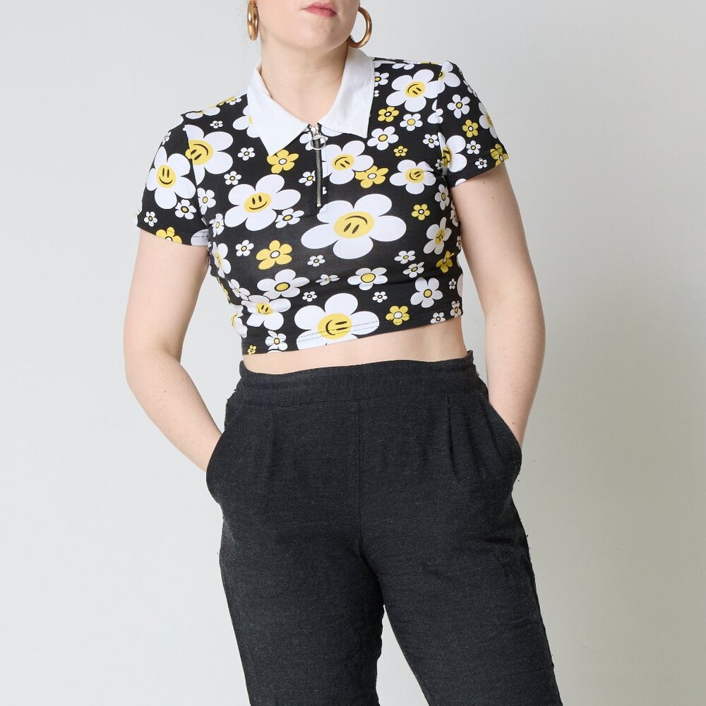 Current Mood 90's Crop Top